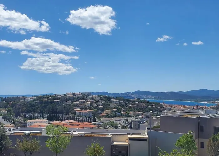 Spacious T4 With Sea And Esterel Views * Saint-Raphaël